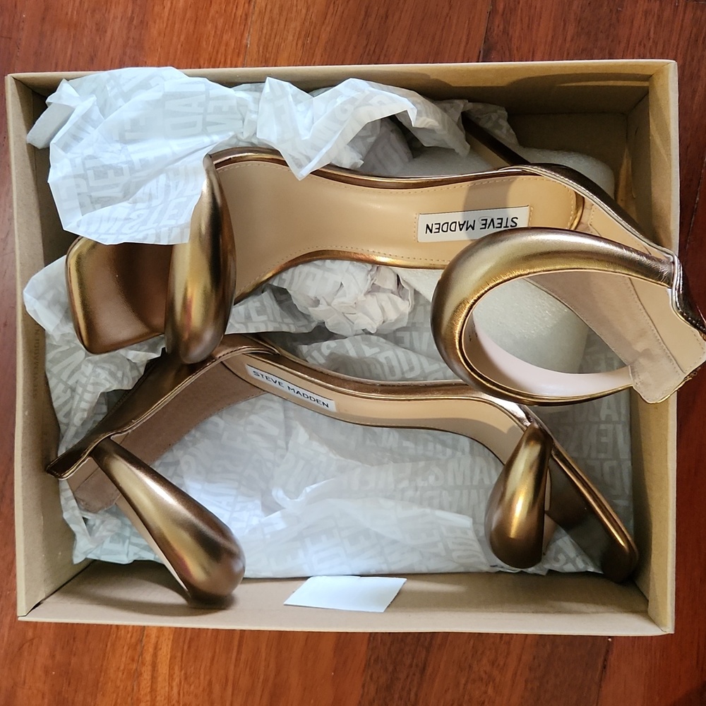 Steve Madden Partay Bronze heels 8.5